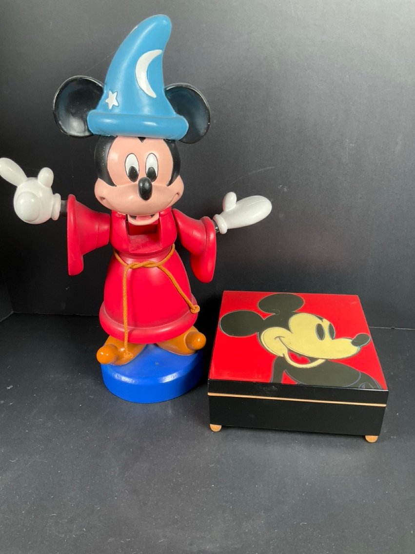 Image for The Srpan & Toro Collections – History, Elegance & Distinction