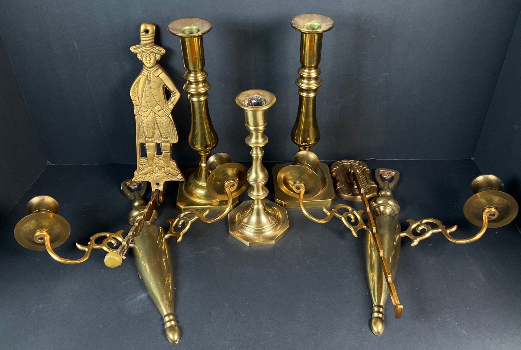 Image for Cheyney Estate Auction – Vehicles, Jewelry, Art & Collectibles