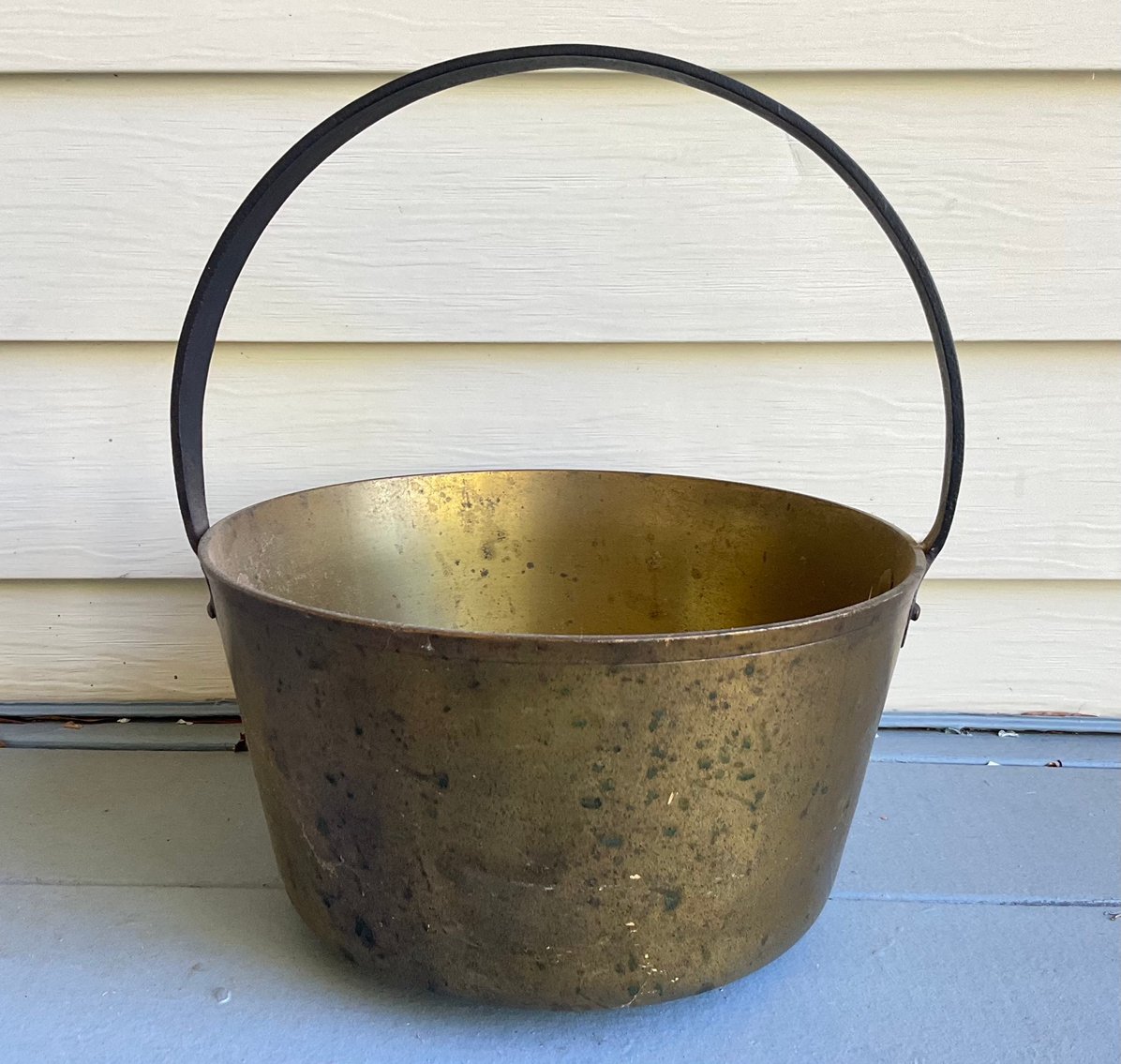 Image for Cheyney Estate Auction – Vehicles, Jewelry, Art & Collectibles