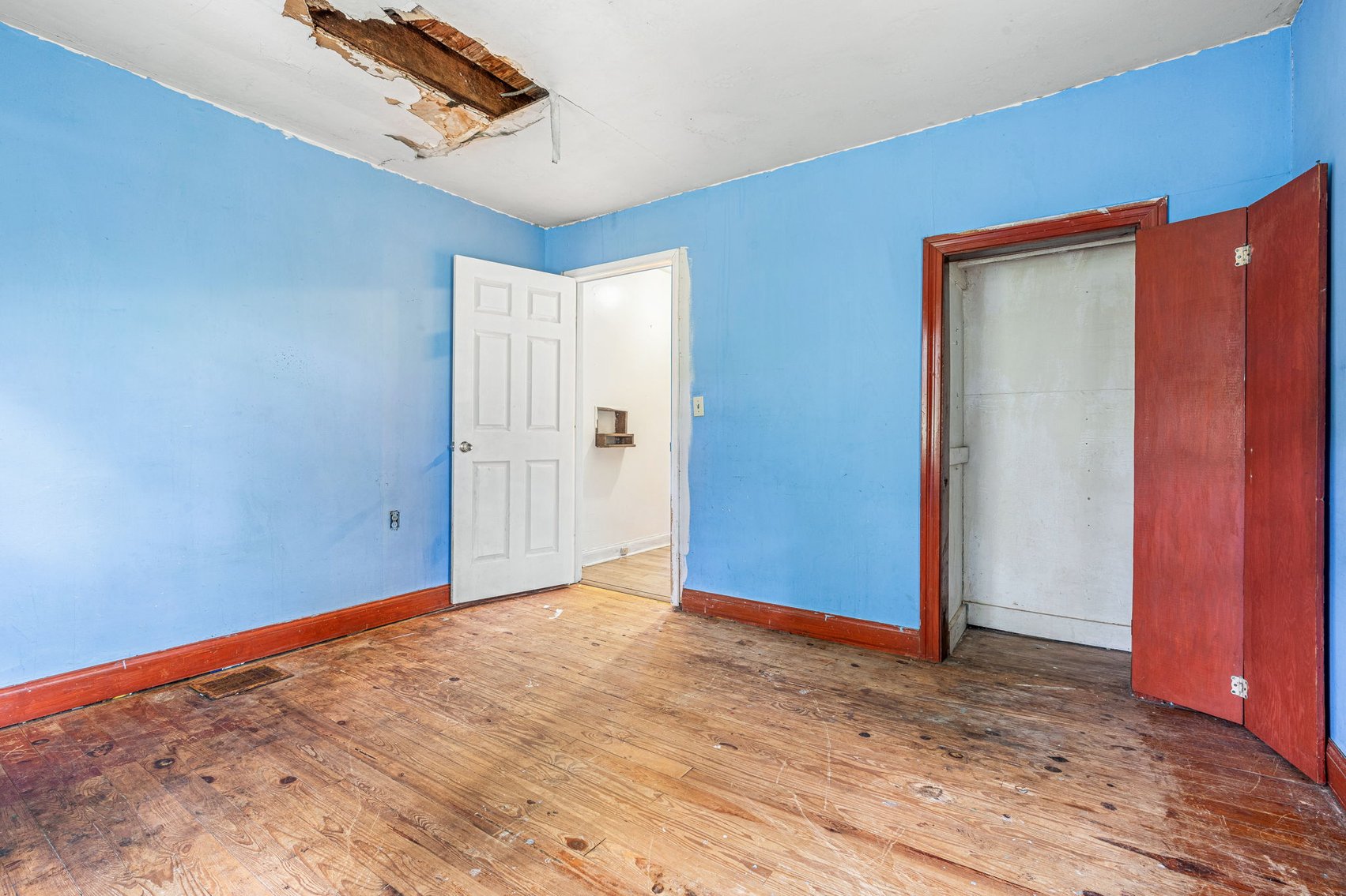 Image for 5319 New Cut Rd-Absolute Auction