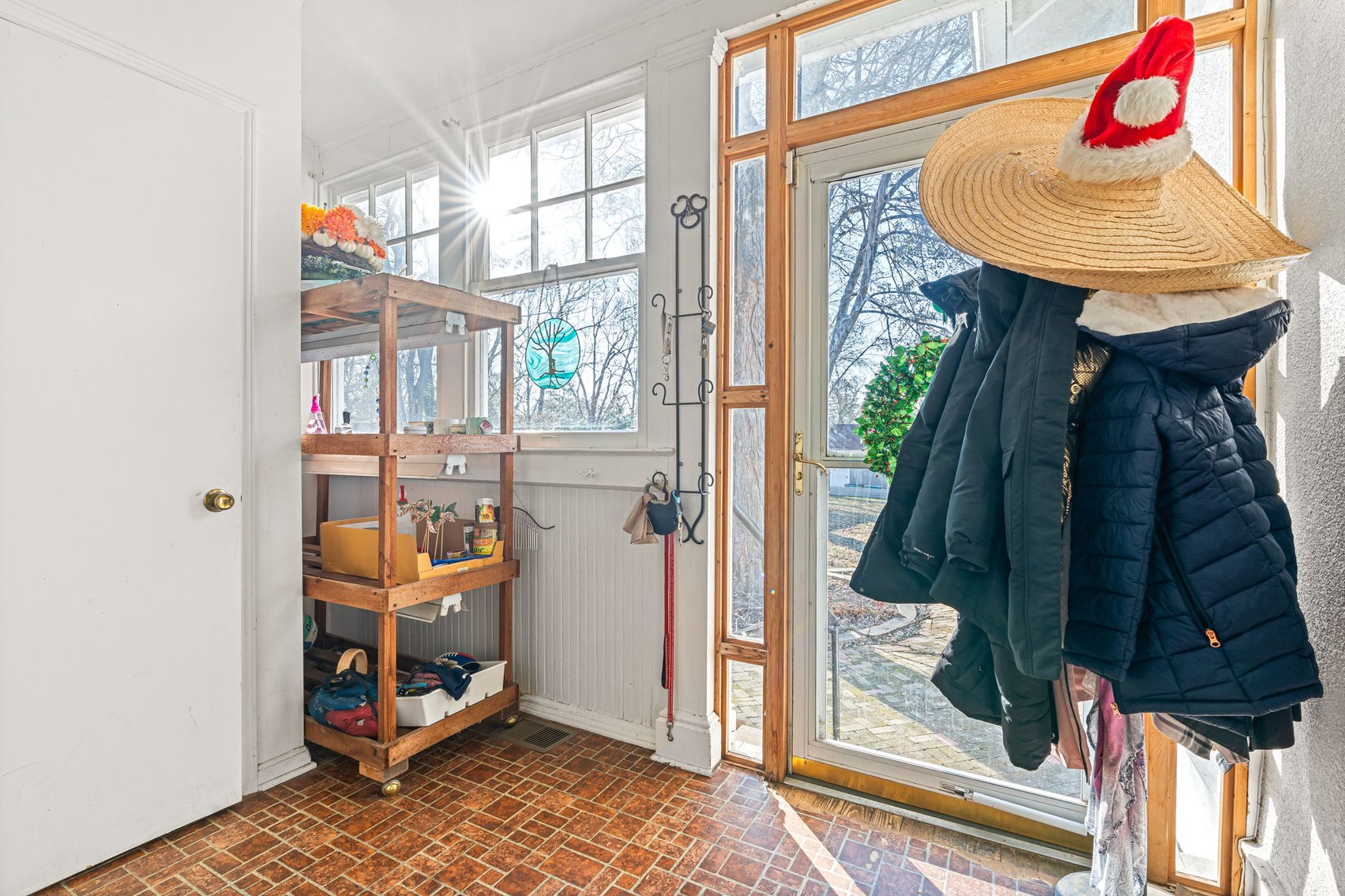 Image for 160 N Galt Ave-ONLINE AUCTION ONLY-BIDDING HAS STARTED