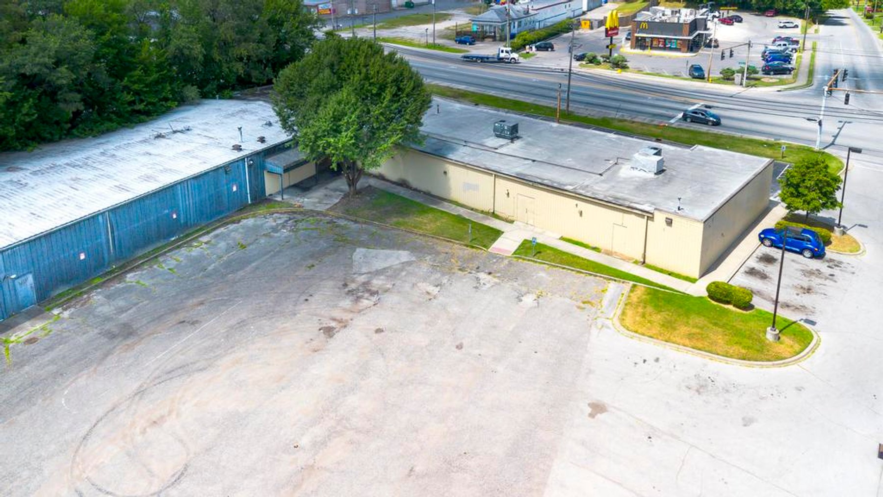 Image for 2503 Dixie Hwy-Estate Auction