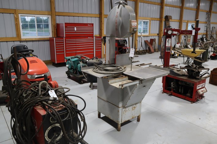 Image for Elmer Von Holten Estate and Local Consignors