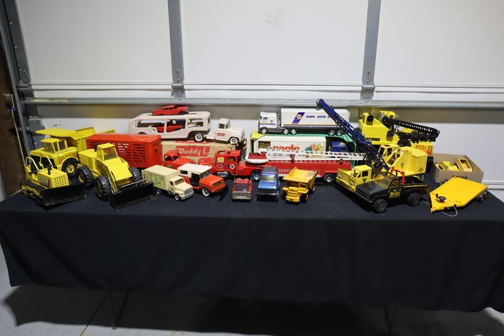 Image for Wilkinson, May and Consignors Toy Auction