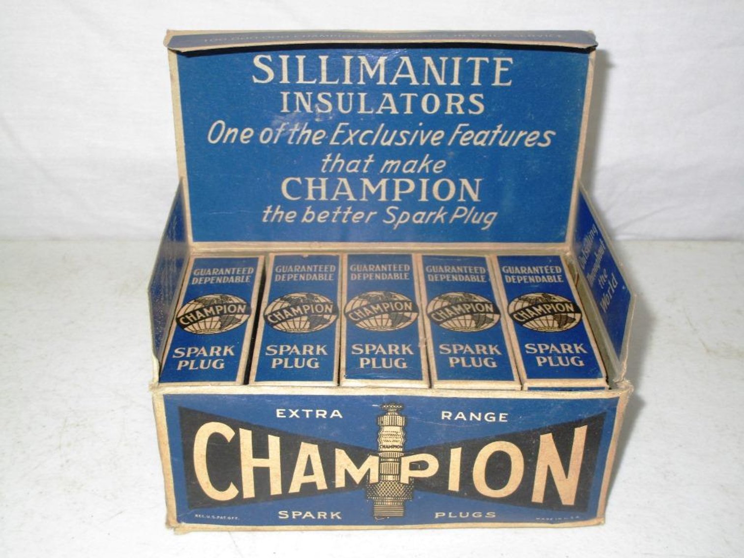 Image for HUGE June Farm Toy and Memorabilia Auction