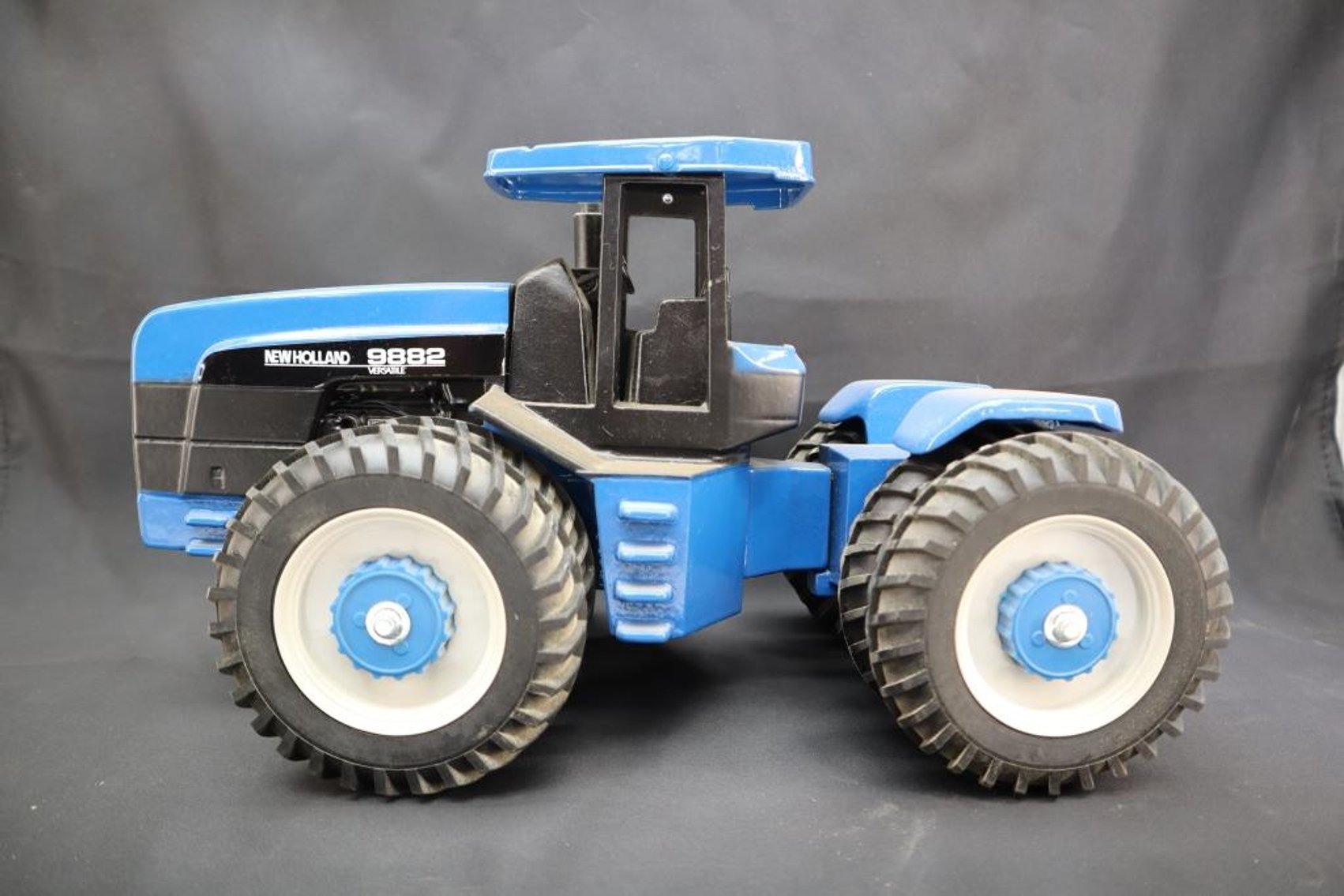 Image for February Farm Toy and Memorabilia Auction
