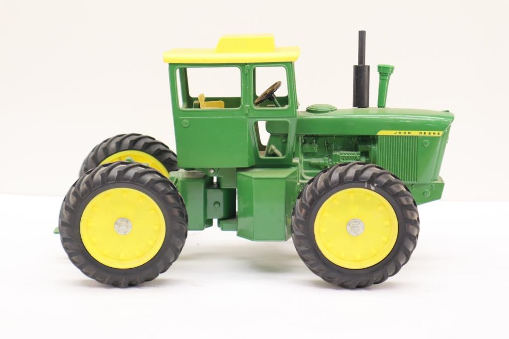 Image for February Farm Toy and Memorabilia Auction
