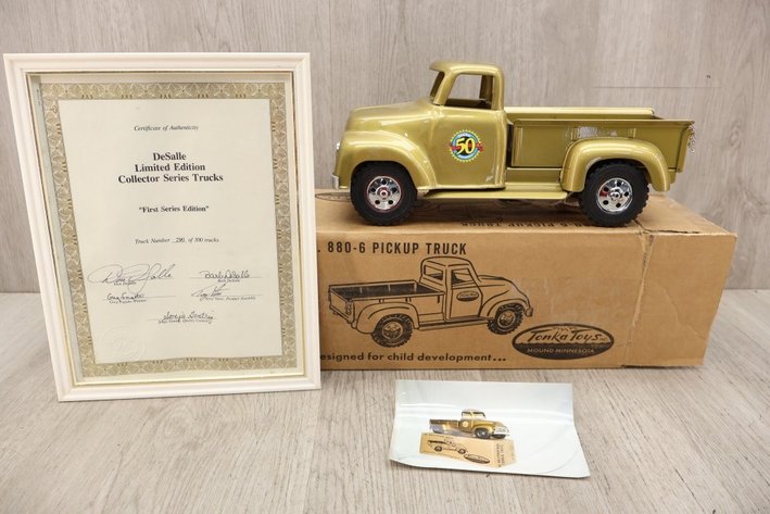 Image for HUGE Toy Truck & Auto Online Auction