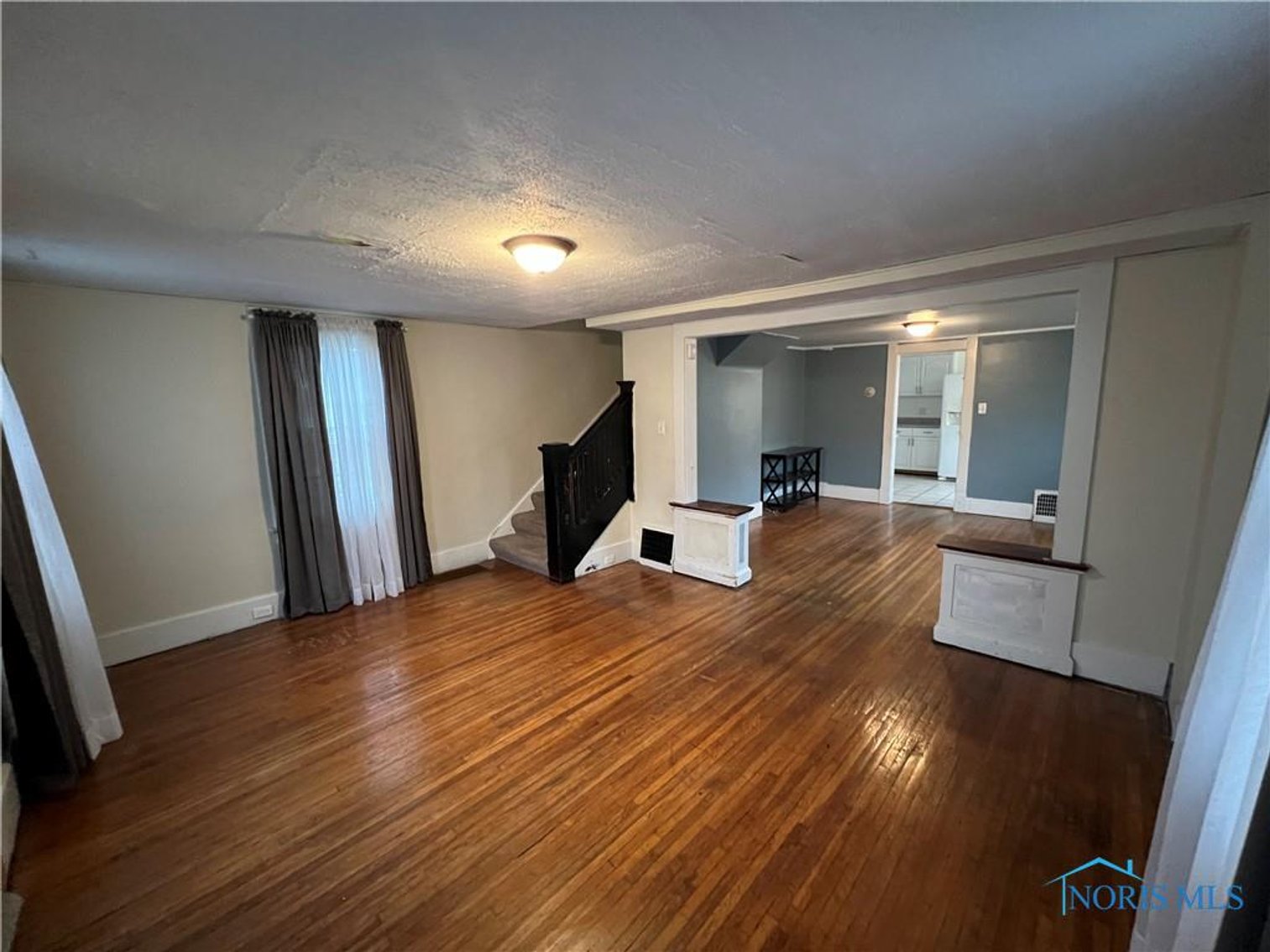 Image for MINIMUM BID AUCTION $39,000! 2903 111th St