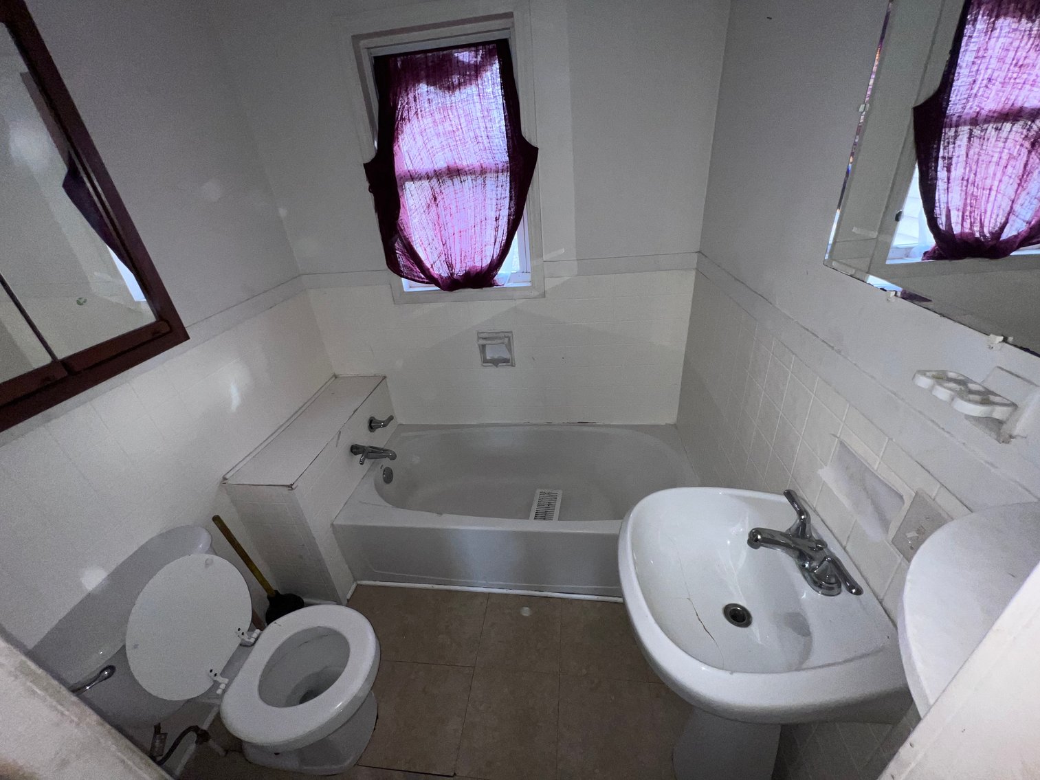 Image for MINIMUM BID AUCTION $29,000! 739 Weston