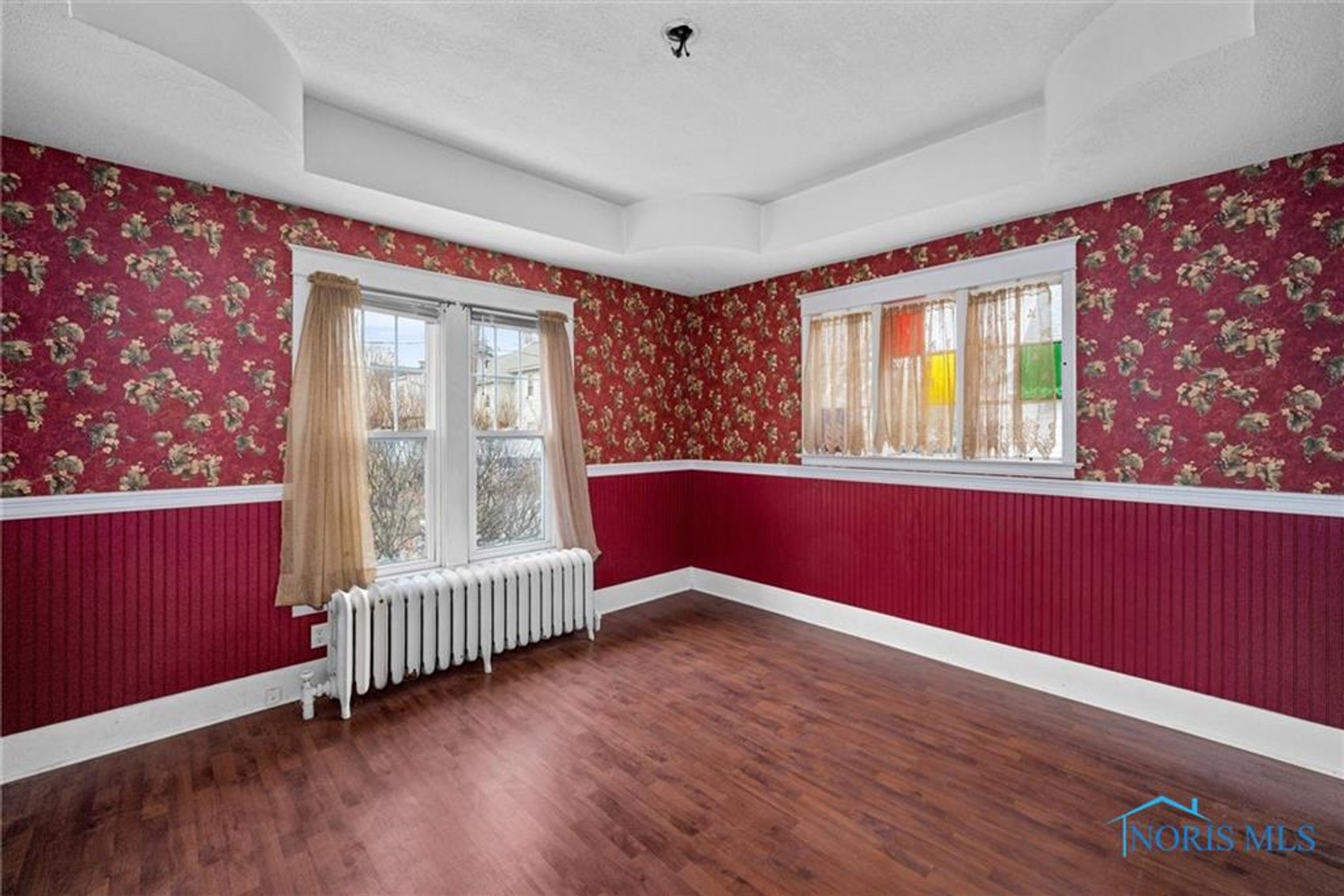 Image for MINIMUM BID AUCTION $70,000! 1333 Kenyon Dr