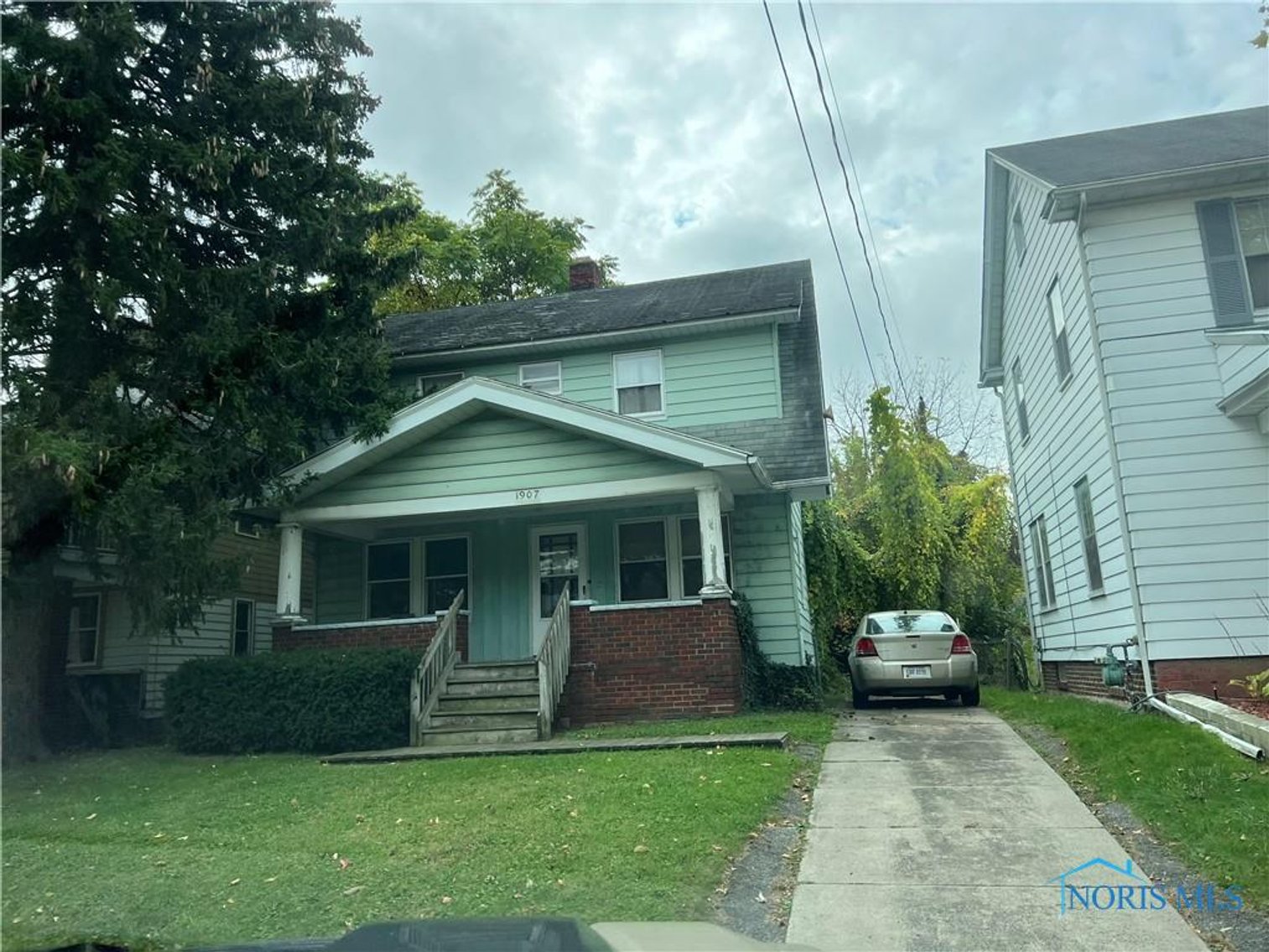 Image for SOLD PRIOR TO AUCTION! 1907 Oakwood Ave