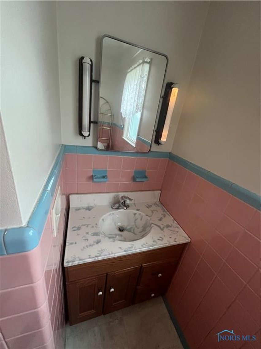 Image for MINIMUM BID AUCTION $99,000! 3305 Christie Blvd