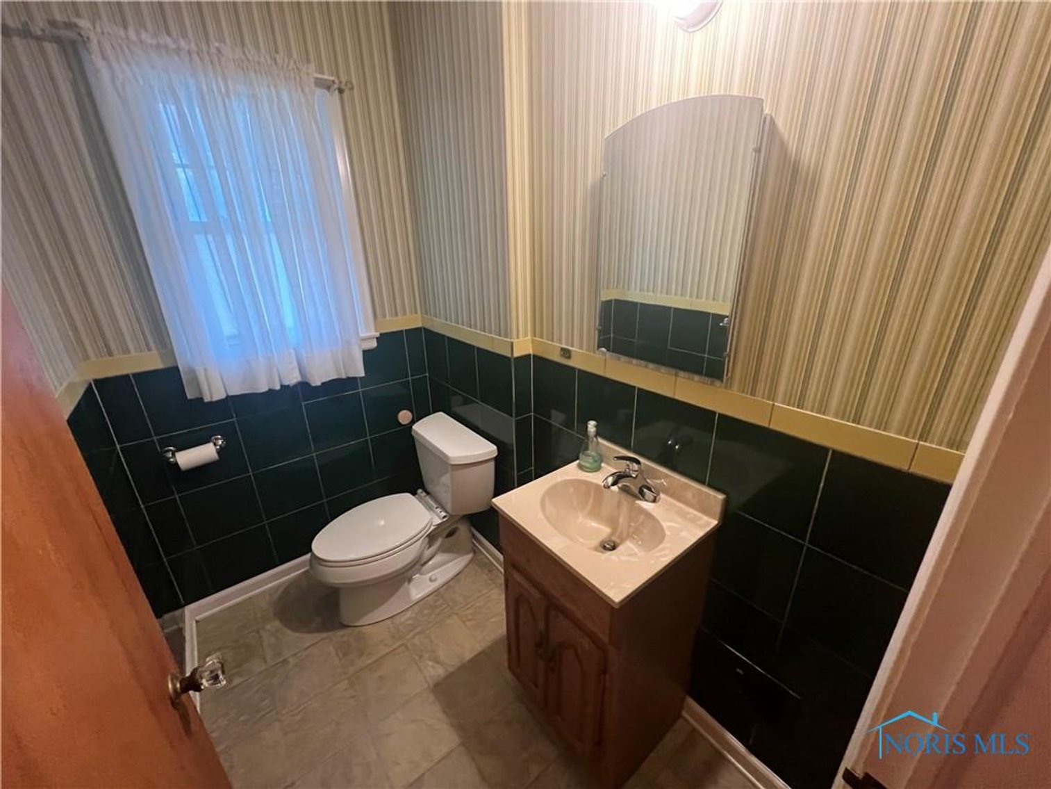 Image for MINIMUM BID AUCTION $99,000! 3305 Christie Blvd