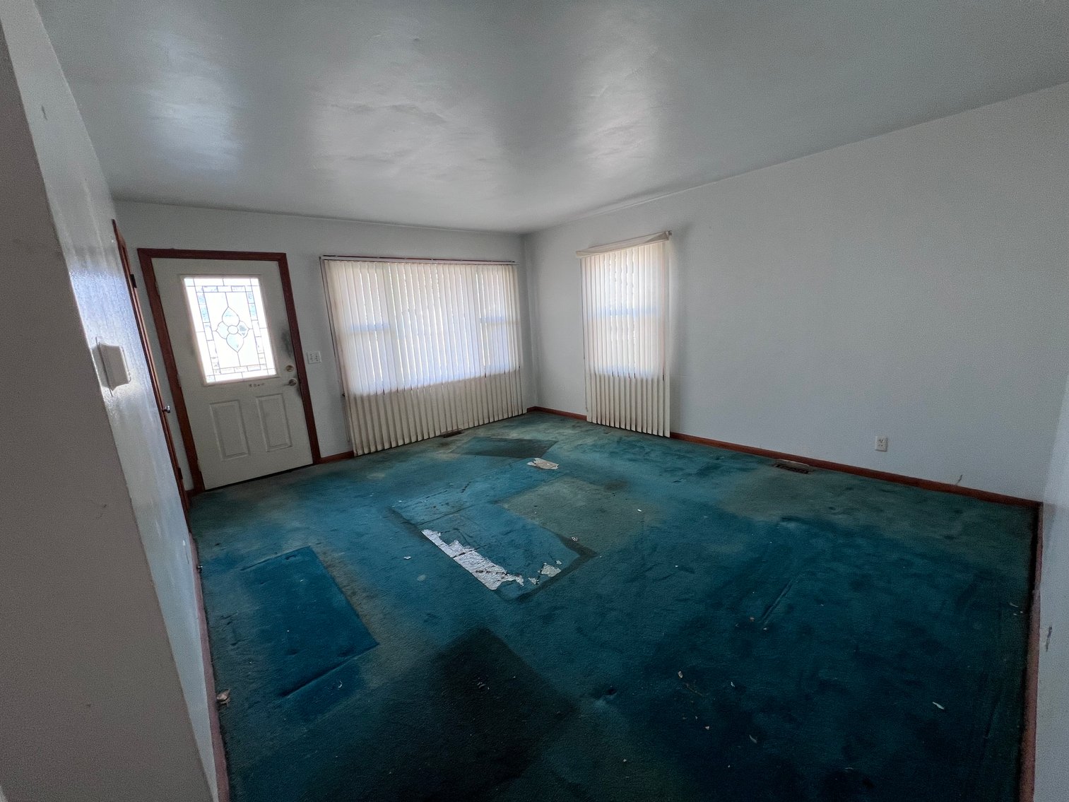 Image for MINIMUM BID AUCTION $69,000! 1310 E Larchmont