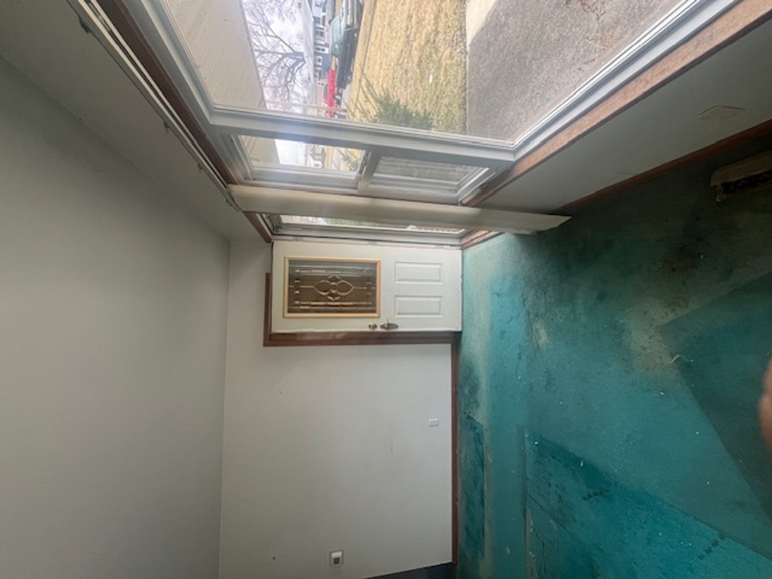 Image for MINIMUM BID AUCTION $69,000! 1310 E Larchmont