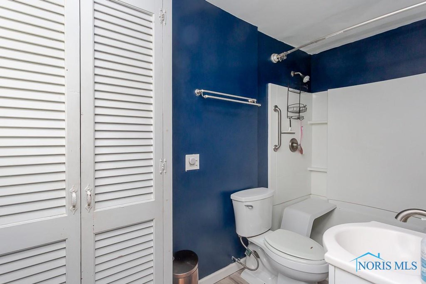 Image for MINIMUM BID AUCTION $129,000! 1034 Nela Pkwy