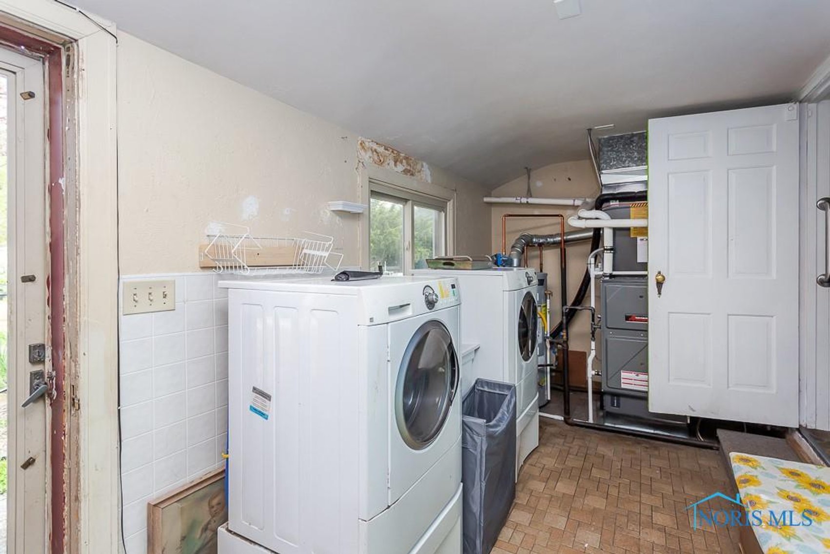 Image for MINIMUM BID AUCTION $129,000! 1034 Nela Pkwy