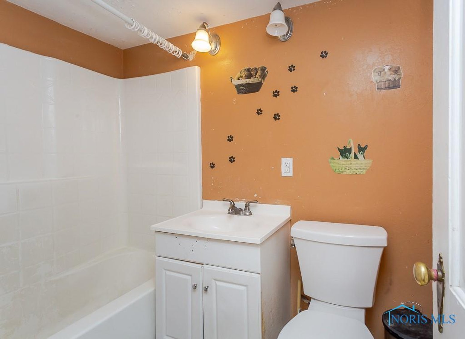 Image for MINIMUM BID AUCTION $129,000! 1034 Nela Pkwy