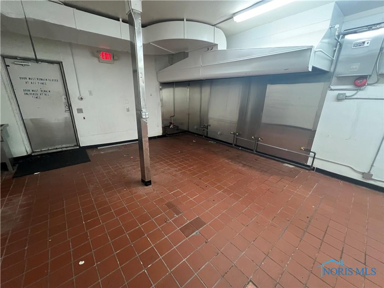 Image for MINIMUM BID AUCTION $75,000! 2022 Woodville Rd.