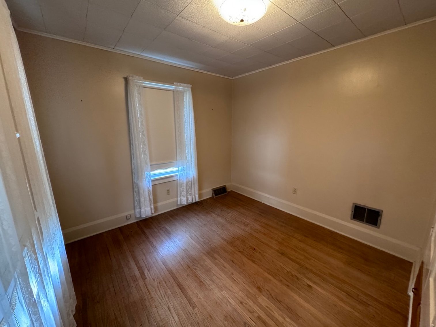 Image for MINIMUM BID AUCTION $75,000! 3942 Torrance