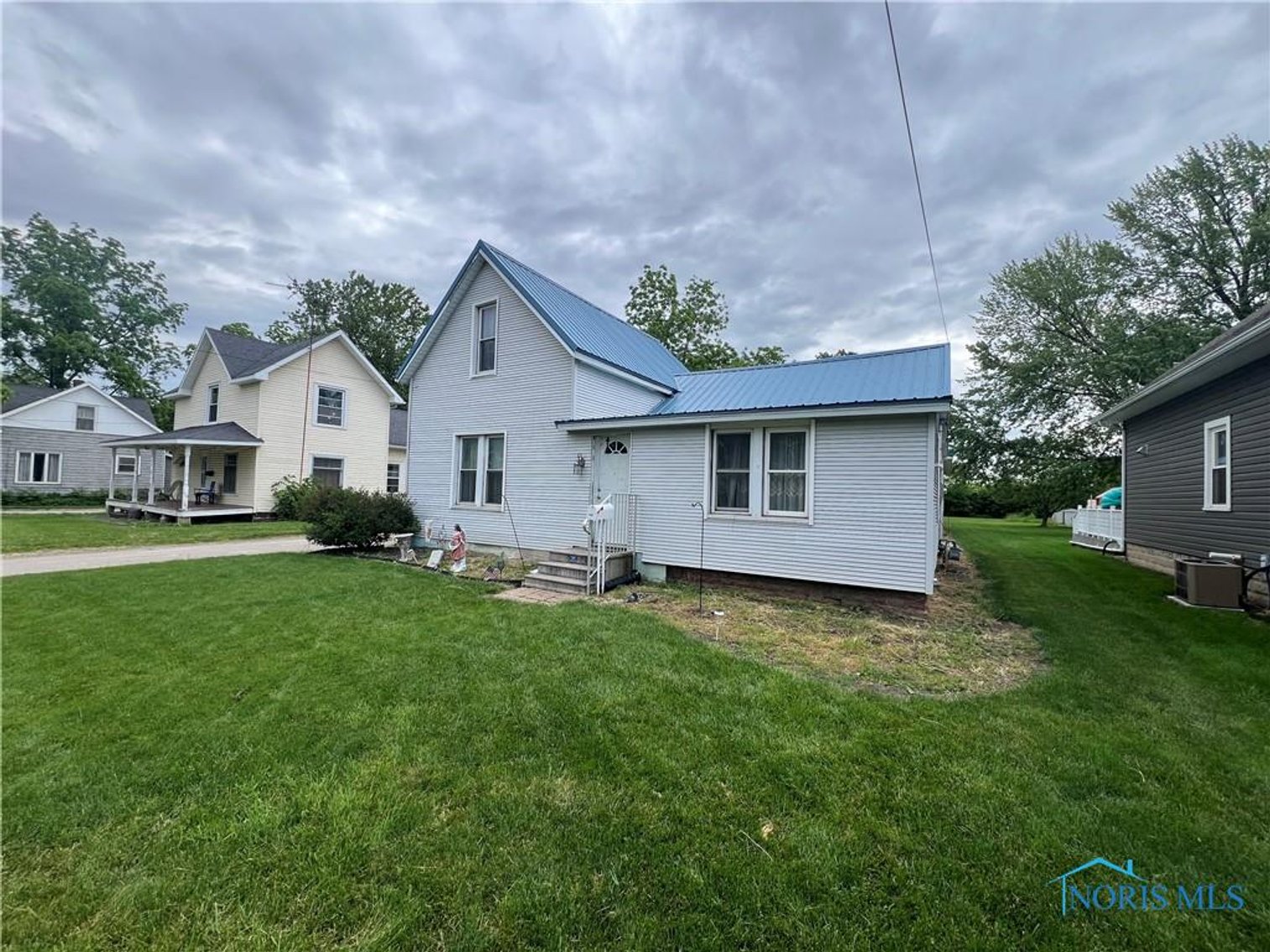 Image for MINIMUM BID AUCTION $70,000! 430 N Locust