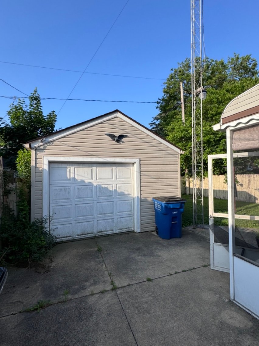 Image for MINIMUM BID AUCTION $49,000! 3133 Cragmoor Ave