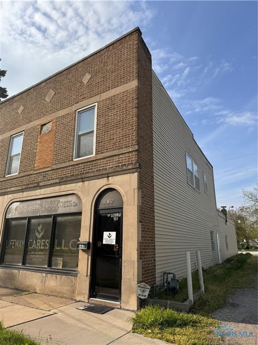 Image for MINIMUM BID AUCTION $49,000! 662 Phillips Ave