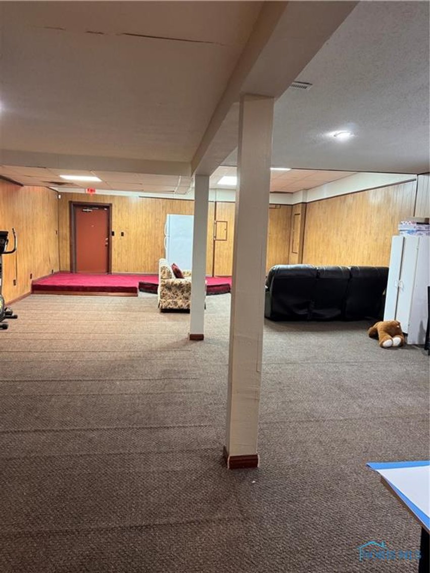 Image for MINIMUM BID AUCTION $49,000! 662 Phillips Ave