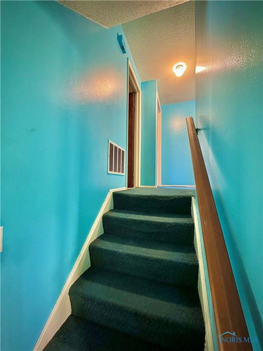 Image for MINIMUM BID AUCTION $99,000! 5829 Viramar