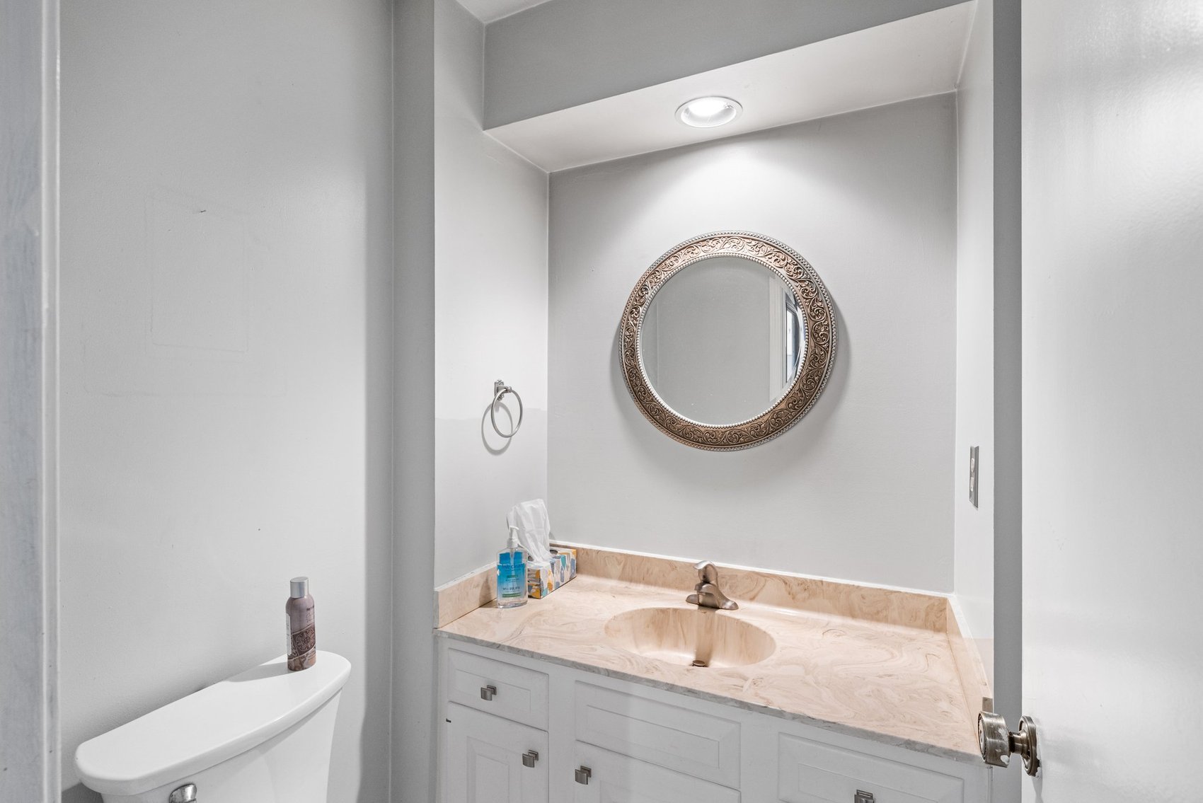 Image for MINIMUM BID AUCTION $250,000! 2427 Knights Hill Lane