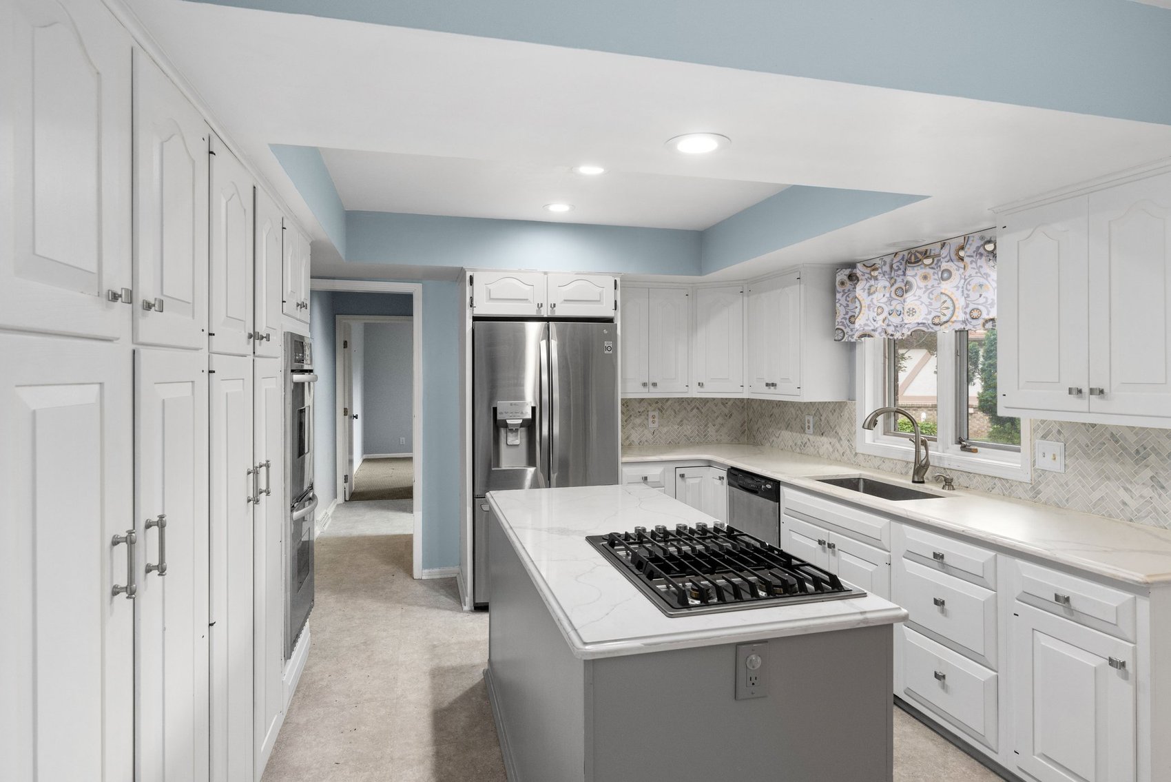 Image for MINIMUM BID AUCTION $250,000! 2427 Knights Hill Lane