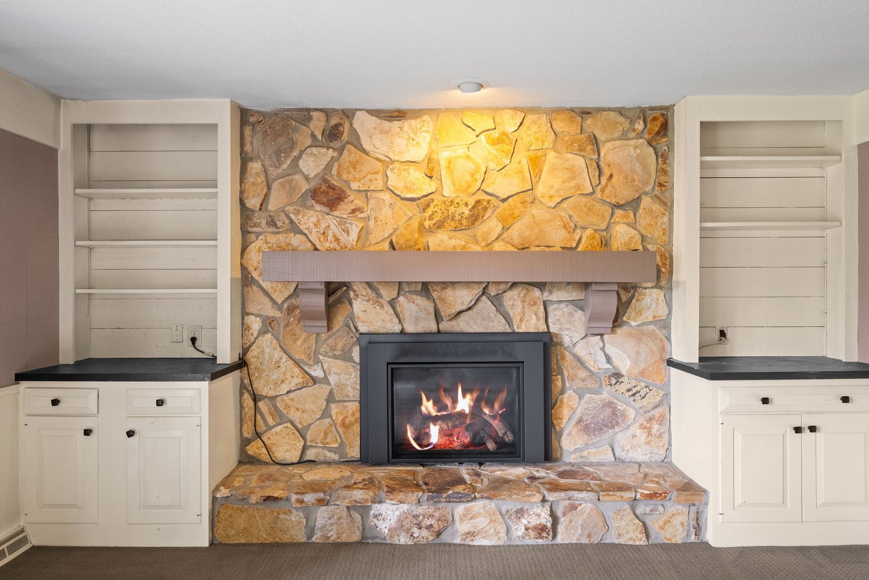 Image for MINIMUM BID AUCTION $250,000! 2427 Knights Hill Lane