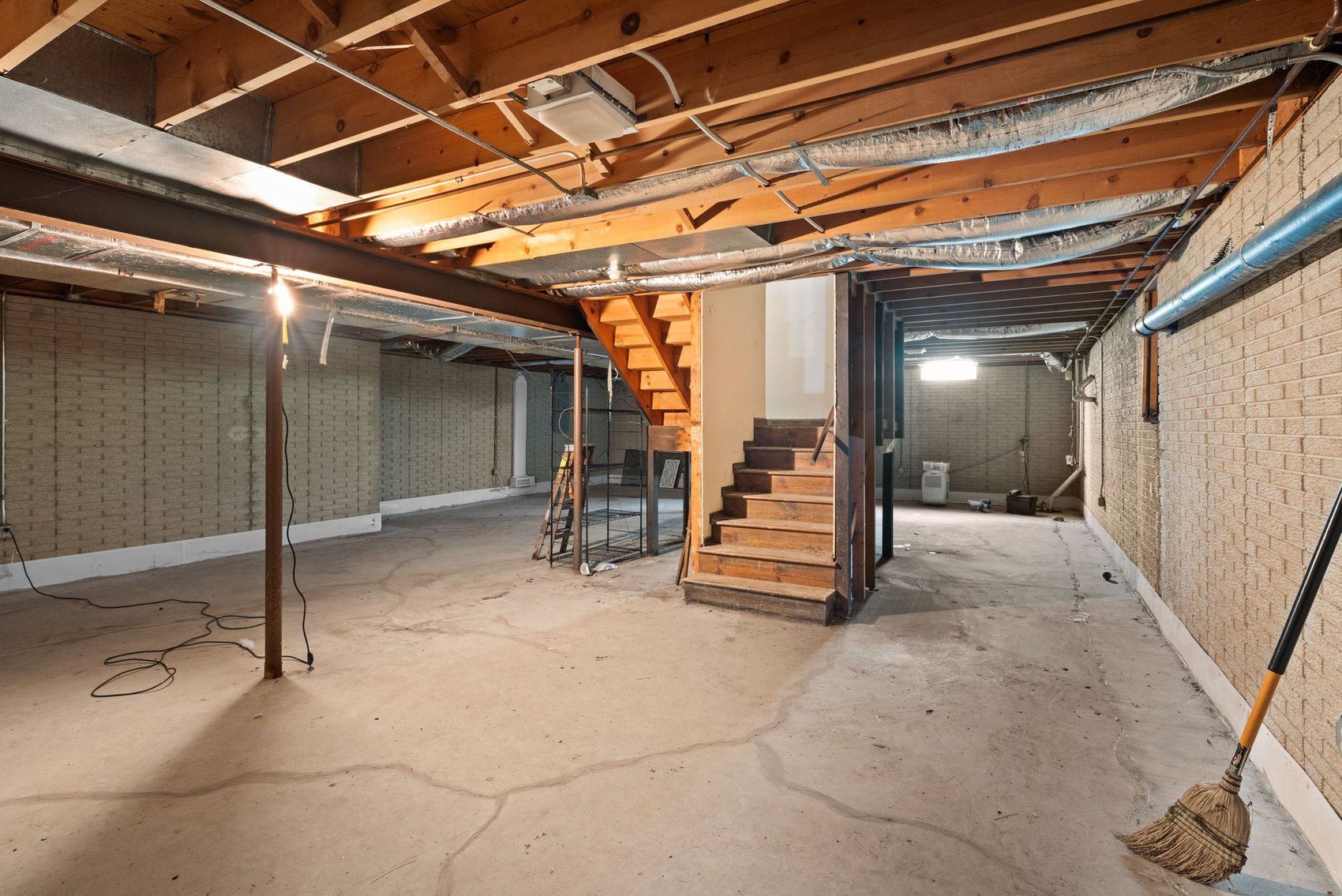 Image for MINIMUM BID AUCTION $250,000! 2427 Knights Hill Lane