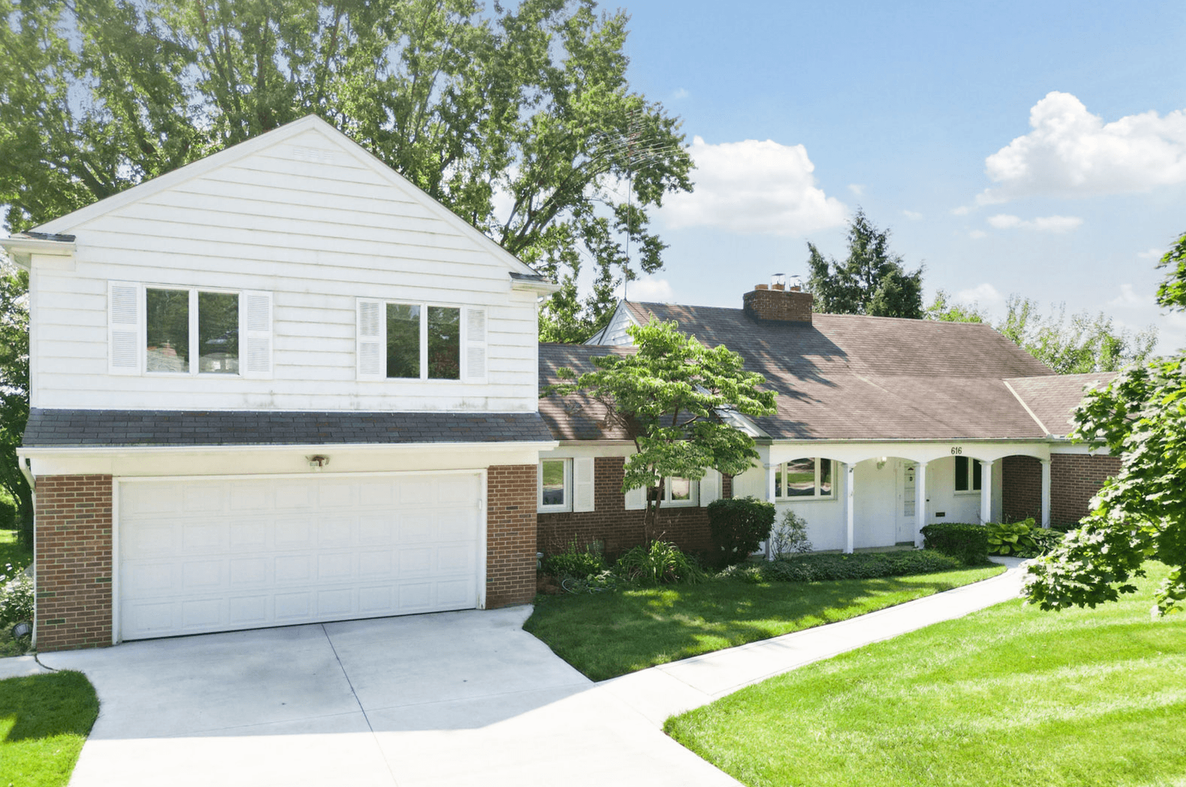 Image for MINIMUM BID AUCTION $499,000! 616 Manitou Dr