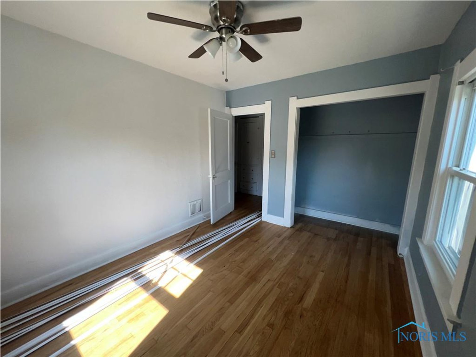 Image for MINIMUM BID AUCTION $70,000! 4548 Commonwealth Ave