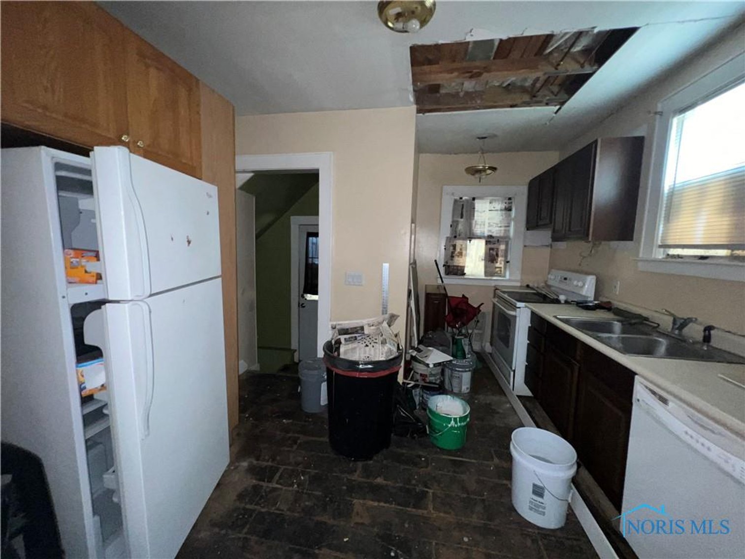 Image for MINIMUM BID AUCTION $70,000! 4548 Commonwealth Ave