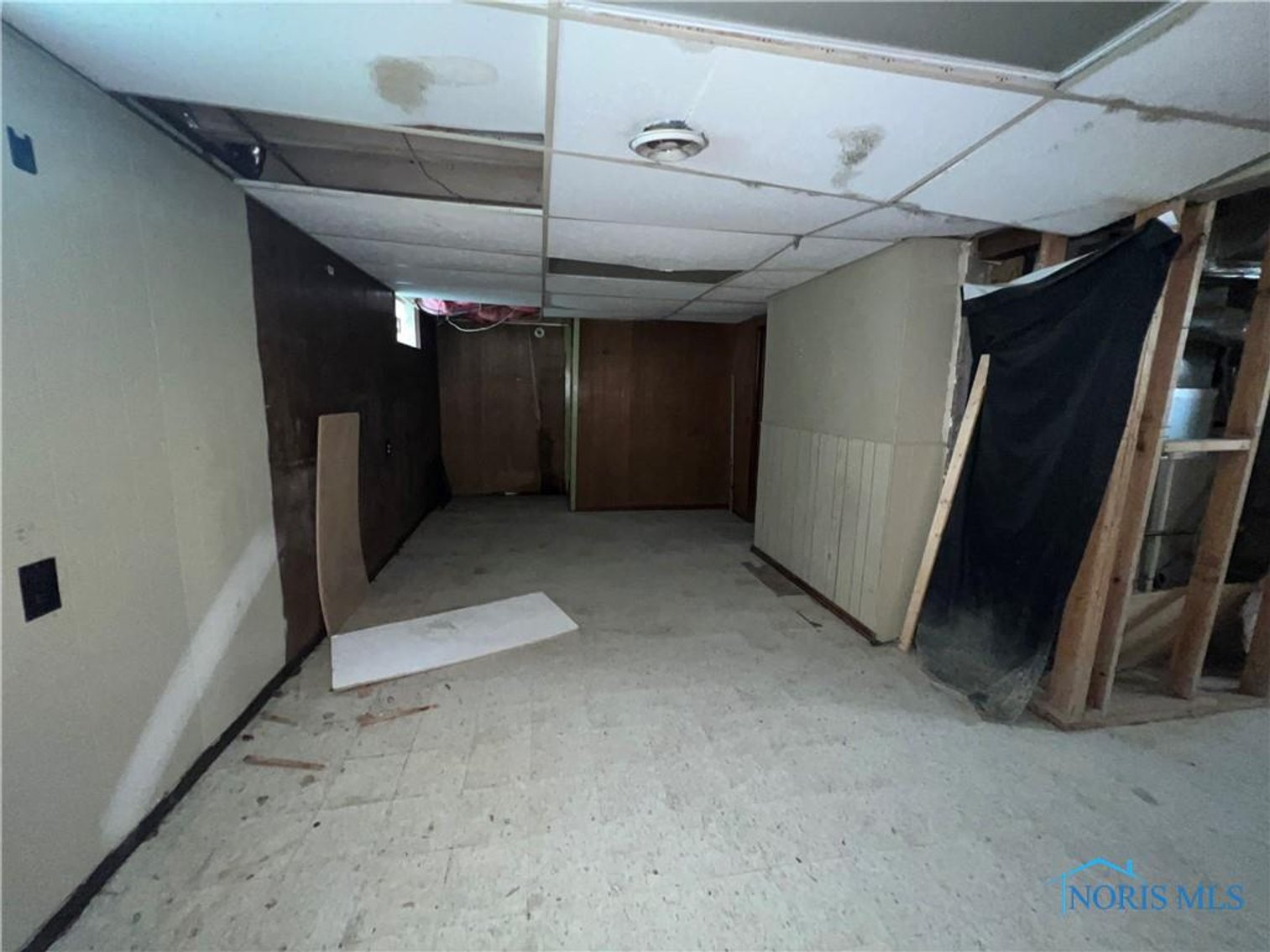 Image for MINIMUM BID AUCTION $70,000! 4548 Commonwealth Ave