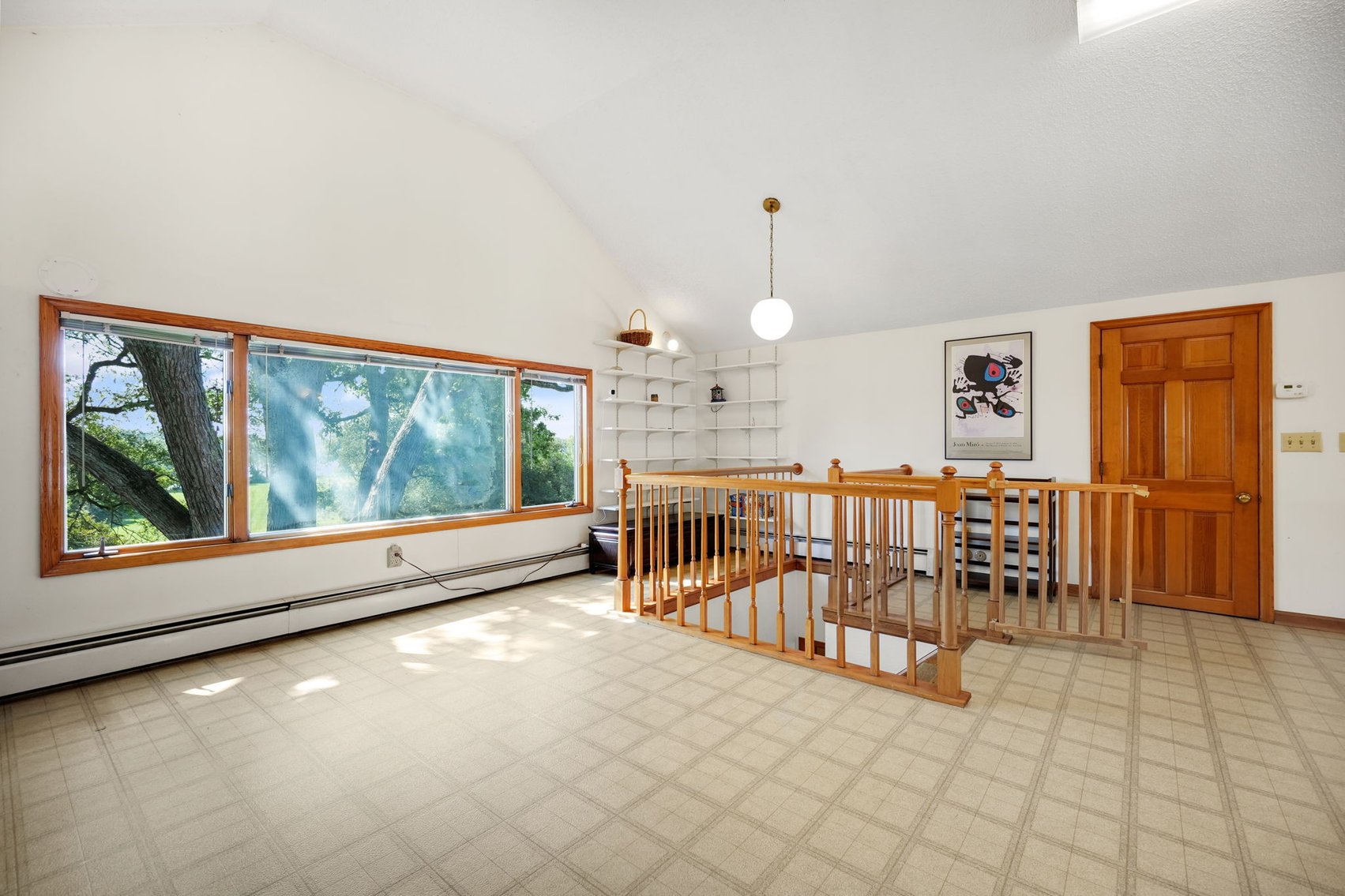 Image for MINIMUM BID AUCTION $499,000! 616 Manitou Dr