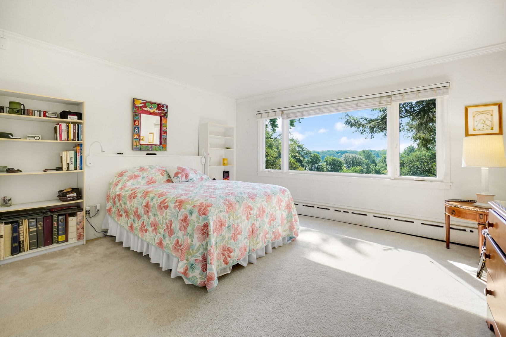 Image for MINIMUM BID AUCTION $499,000! 616 Manitou Dr