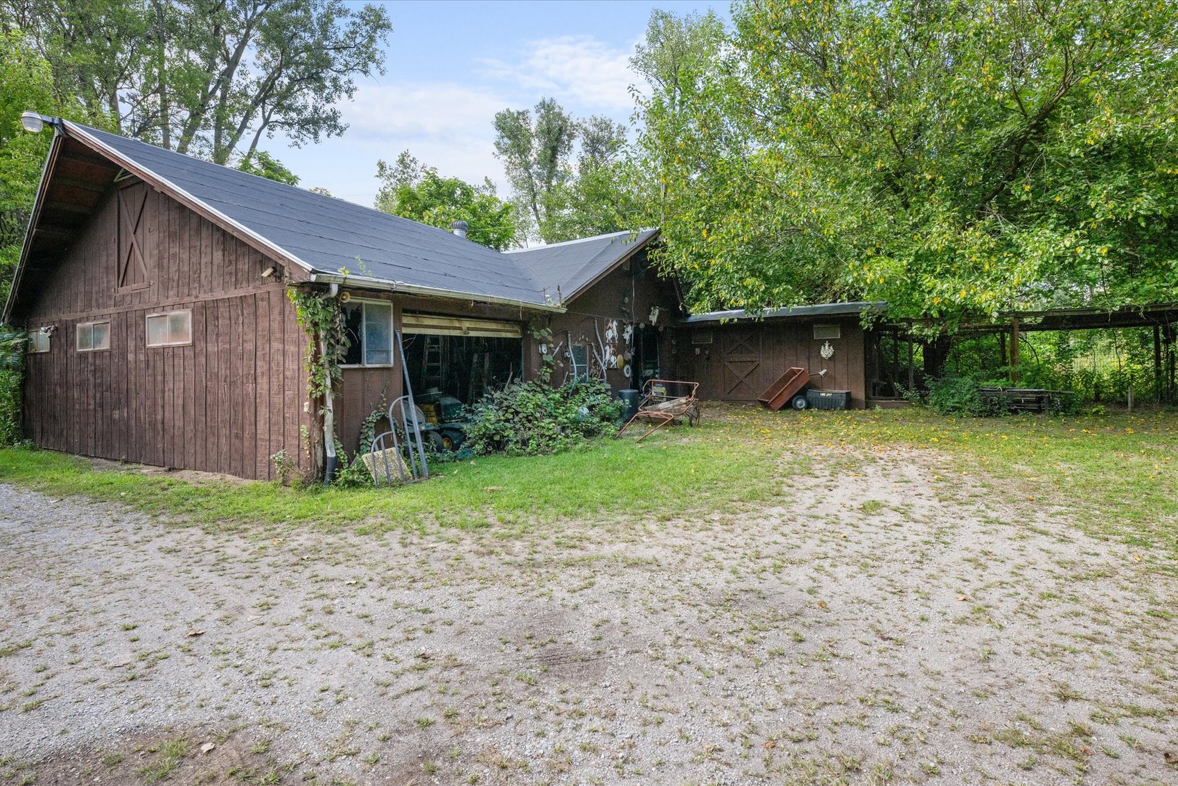 Image for MINIMUM BID AUCTION $199,000! 450 N. Eber Rd