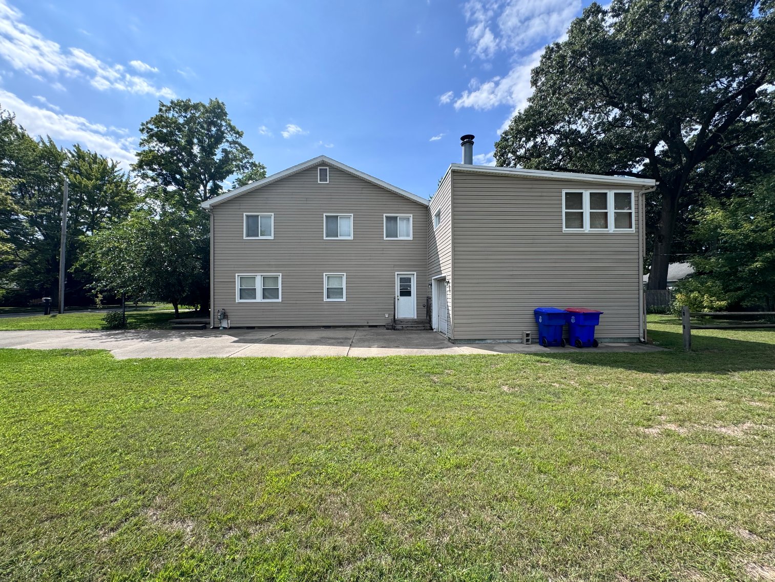 Image for MINIMUM BID AUCTION $149,000! 7044 Washington Dr