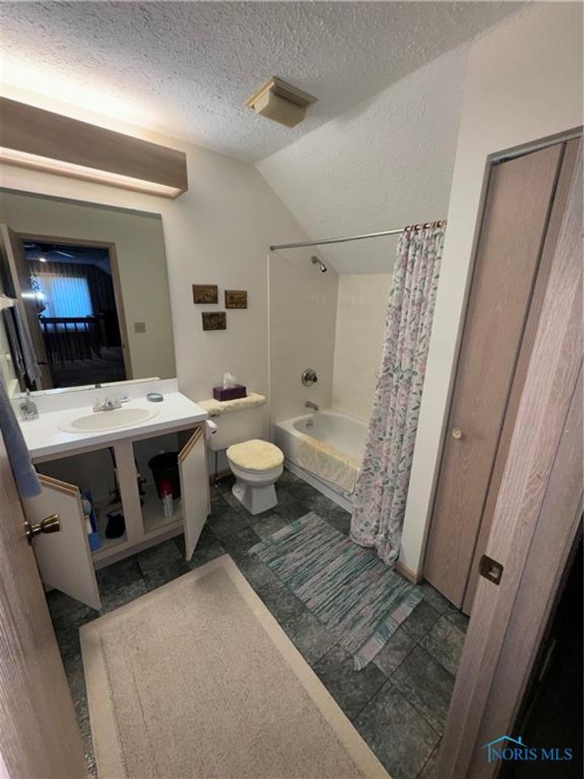 Image for MINIMUM BID AUCTION $149,000! 144 Stonegate Blvd