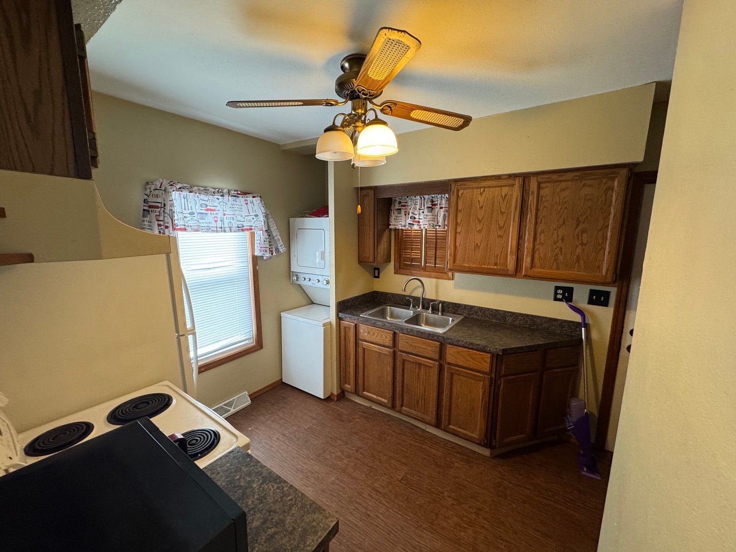 Image for MINIMUM BID AUCTION $54,000! 1925 Olimphia Rd