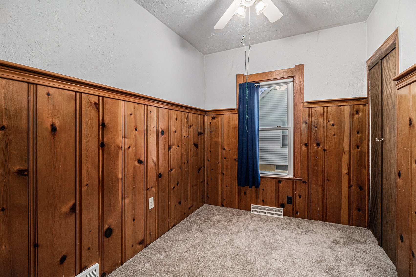 Image for MINIMUM BID AUCTION $125,000! 520 W John St