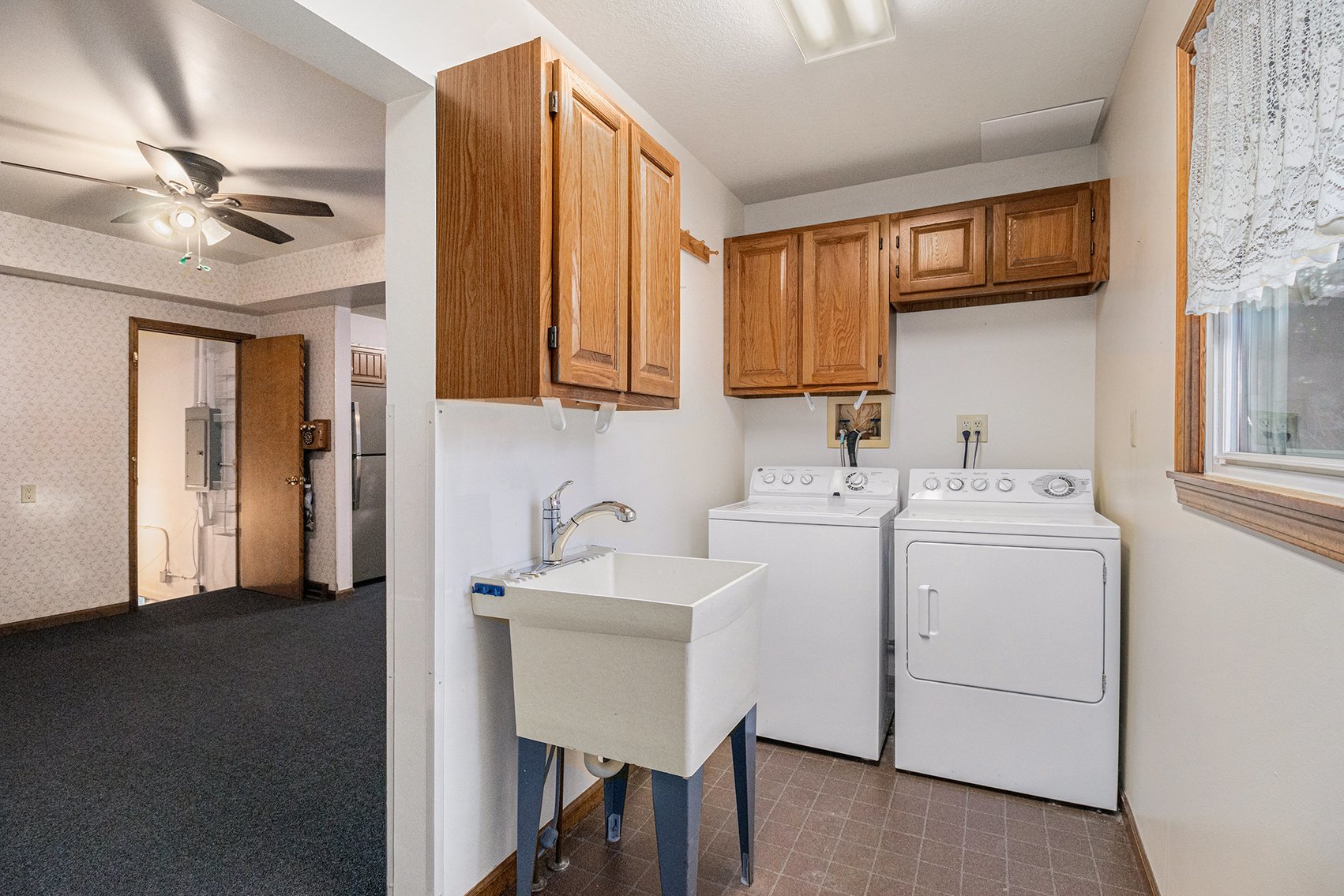 Image for MINIMUM BID AUCTION $125,000! 520 W John St