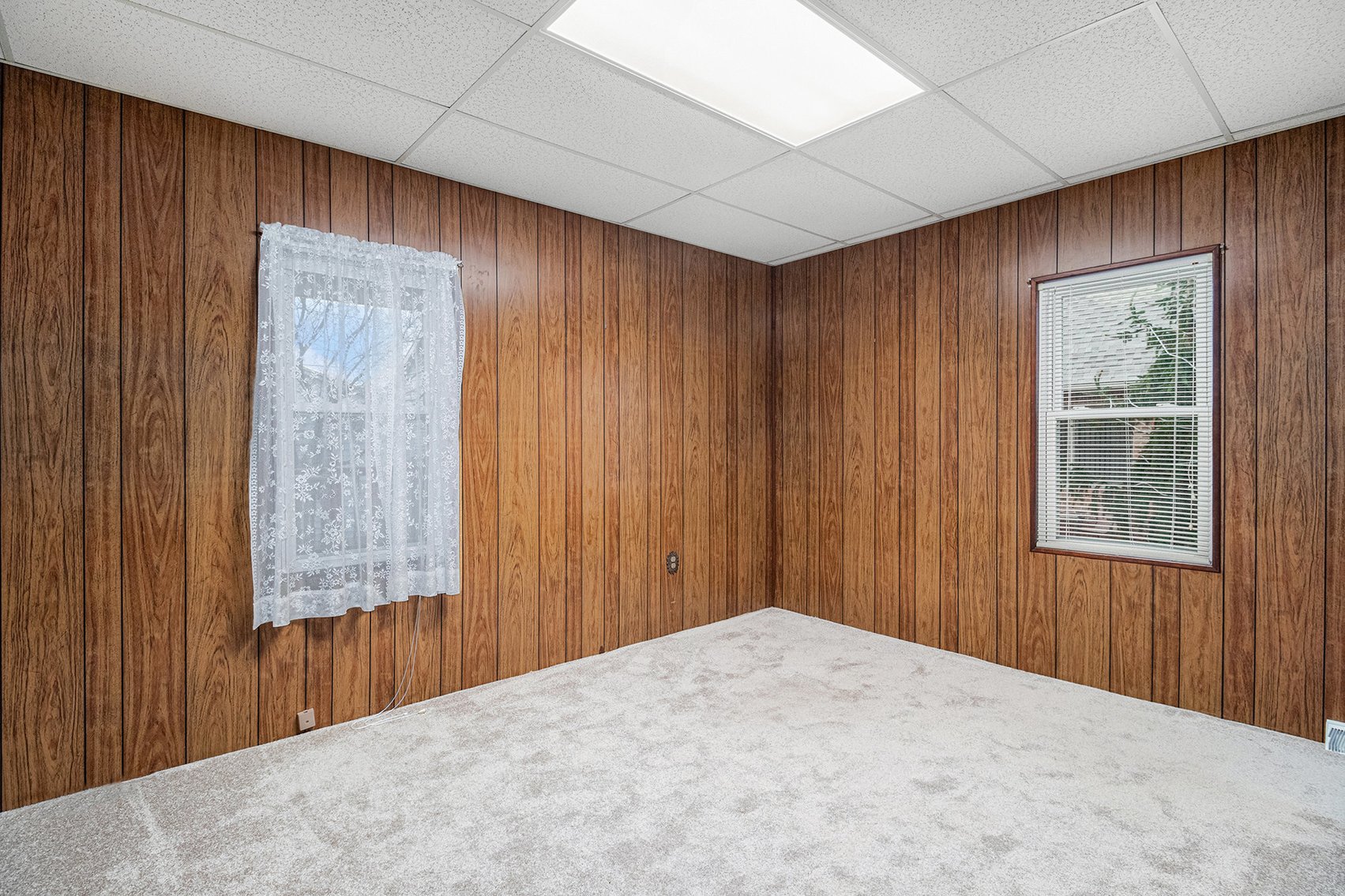 Image for MINIMUM BID AUCTION $125,000! 520 W John St