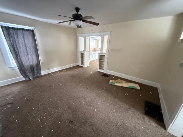 Image for SOLD PRIOR TO AUCTION! 3827 Lockwood Ave