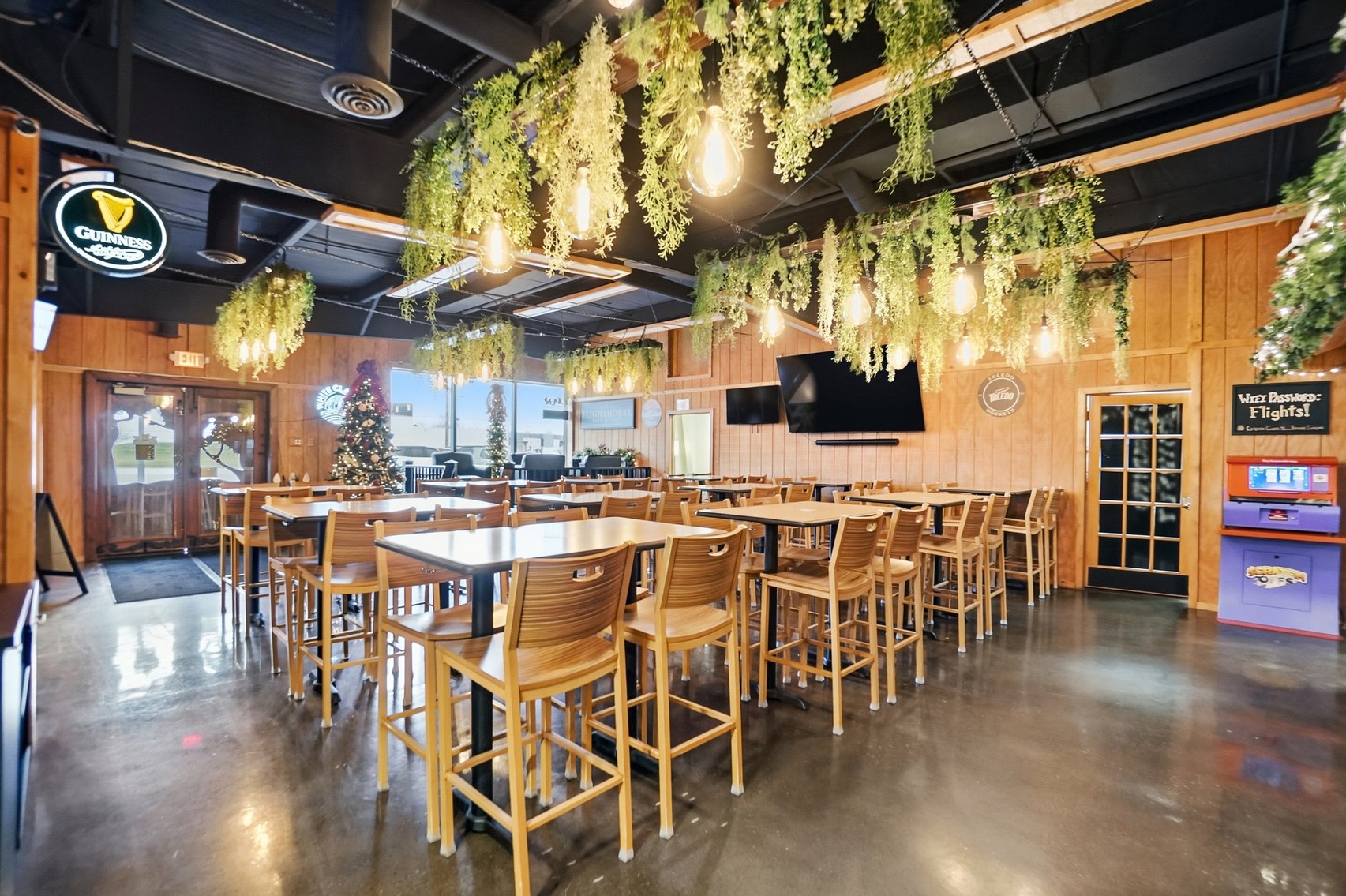 Image for TURN-KEY BUSINESS AUCTION! 2330 Bright Rd