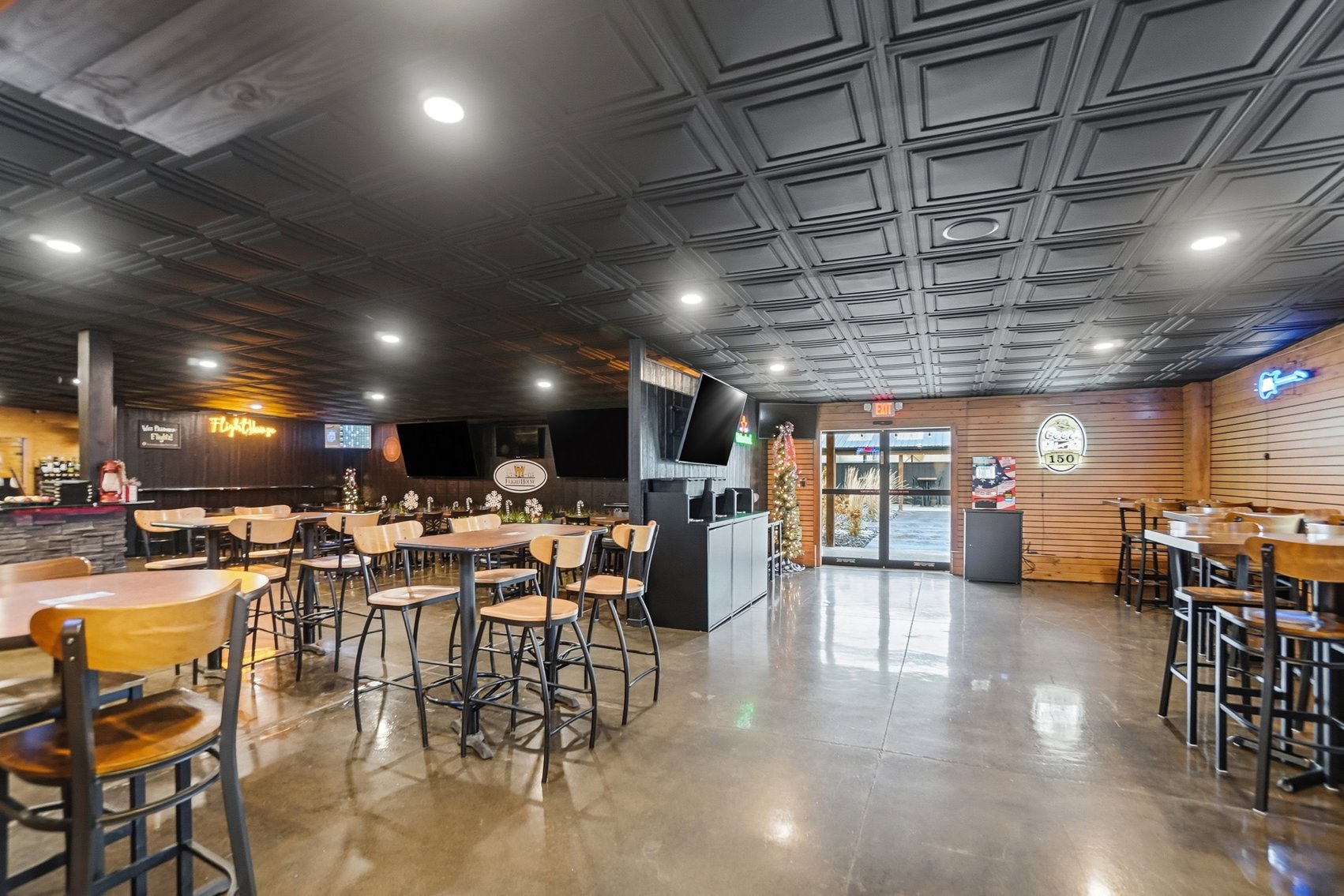 Image for TURN-KEY BUSINESS AUCTION! 2330 Bright Rd